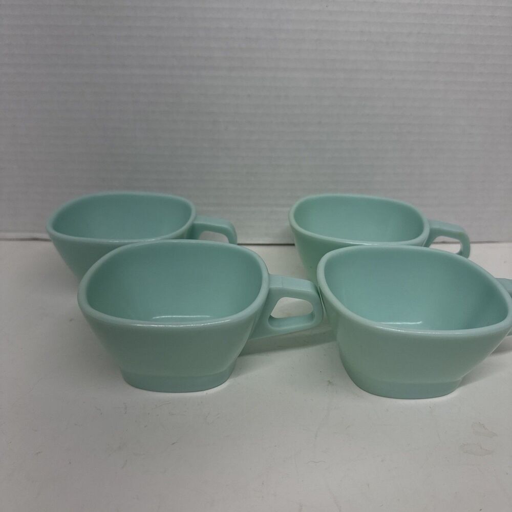Harmony House "Talk of the Town" MELMAC Melamine Seafoam Green Coffee Cup Lot 4